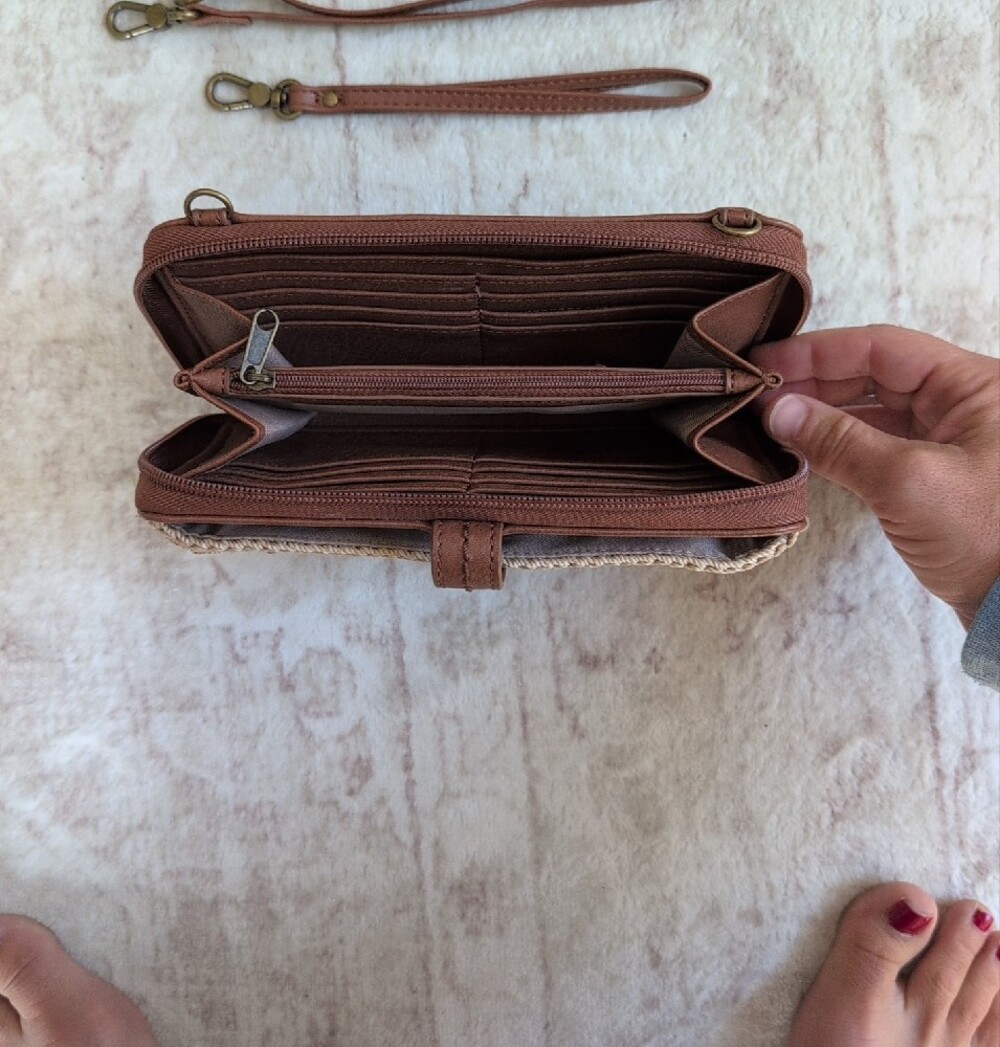 The Sak Brown Woven Crossbody, Clutch Or Wristlet Wallet - Picture 3 of 13
